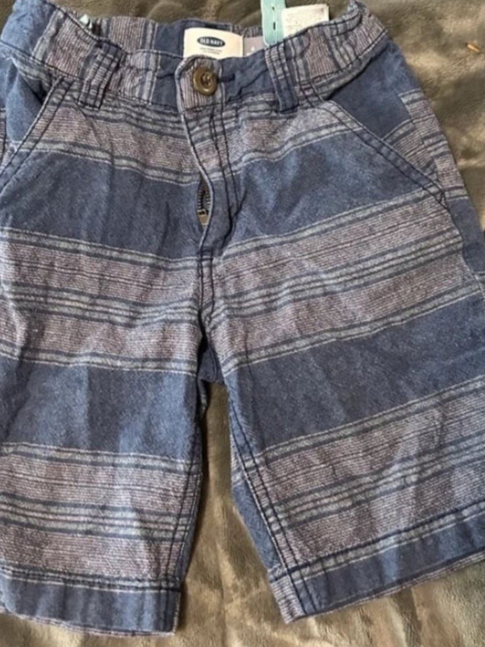 Old Navy Blue Striped Men’s Flat Front Shorts